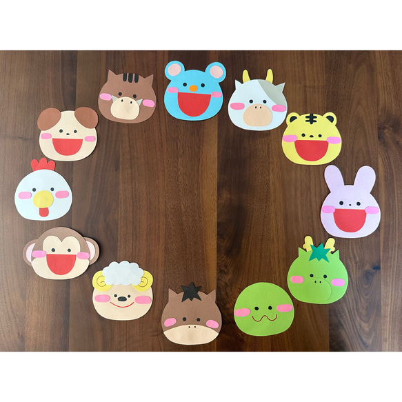 年賀状 「 門松 A 」 ペーパークラフト お正月 クラフトパンチ 壁面 保育製作アイディア: お正月飾りの手作り方法