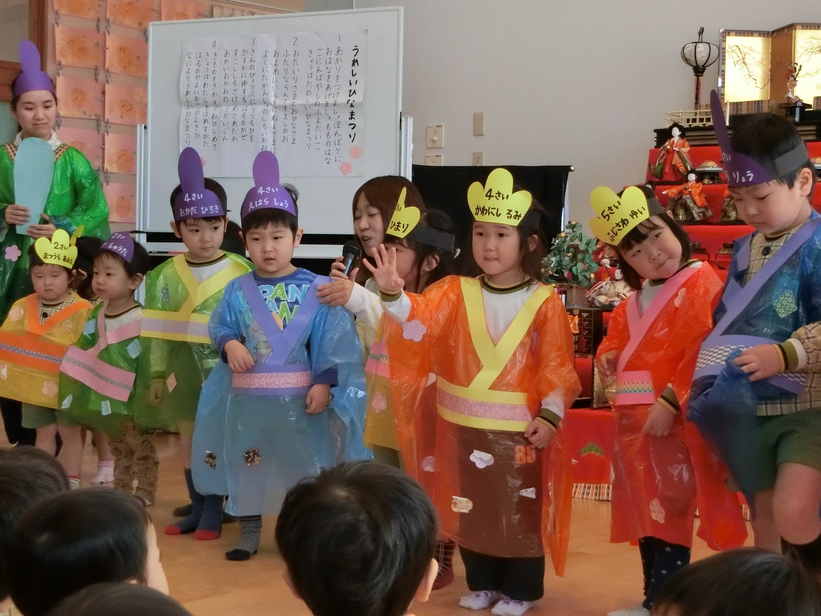 ☆ひなまつりで福笑い♪☆保育園のリトルワールド