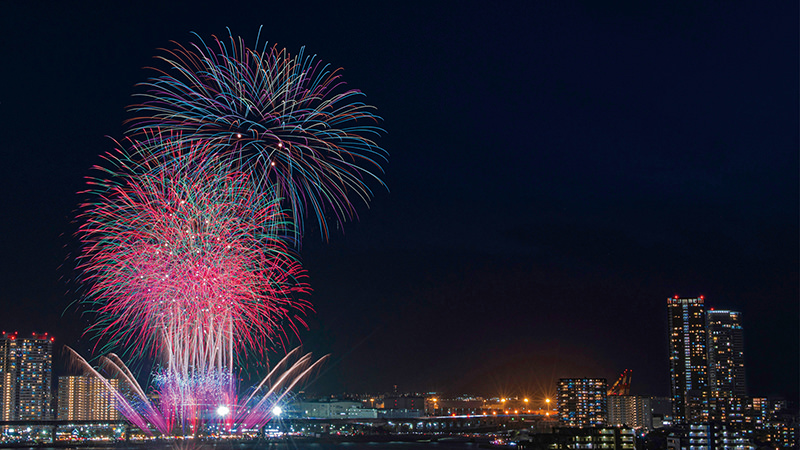 海峡の夜空を彩る『第35回 アジアポートフェスティバル in kanmon 2019 関門海峡花火大会』有料観覧席チケット先着先行発売が6 1 土 10:00から開始SPICE - エンタメ特化型情報メディア スパイス