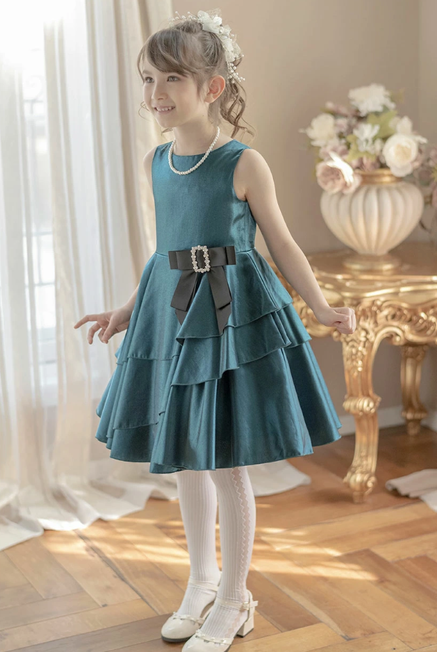 まるで天使のような可愛さ♡ ロイヤルキッズのクリスマスファッションを総覧