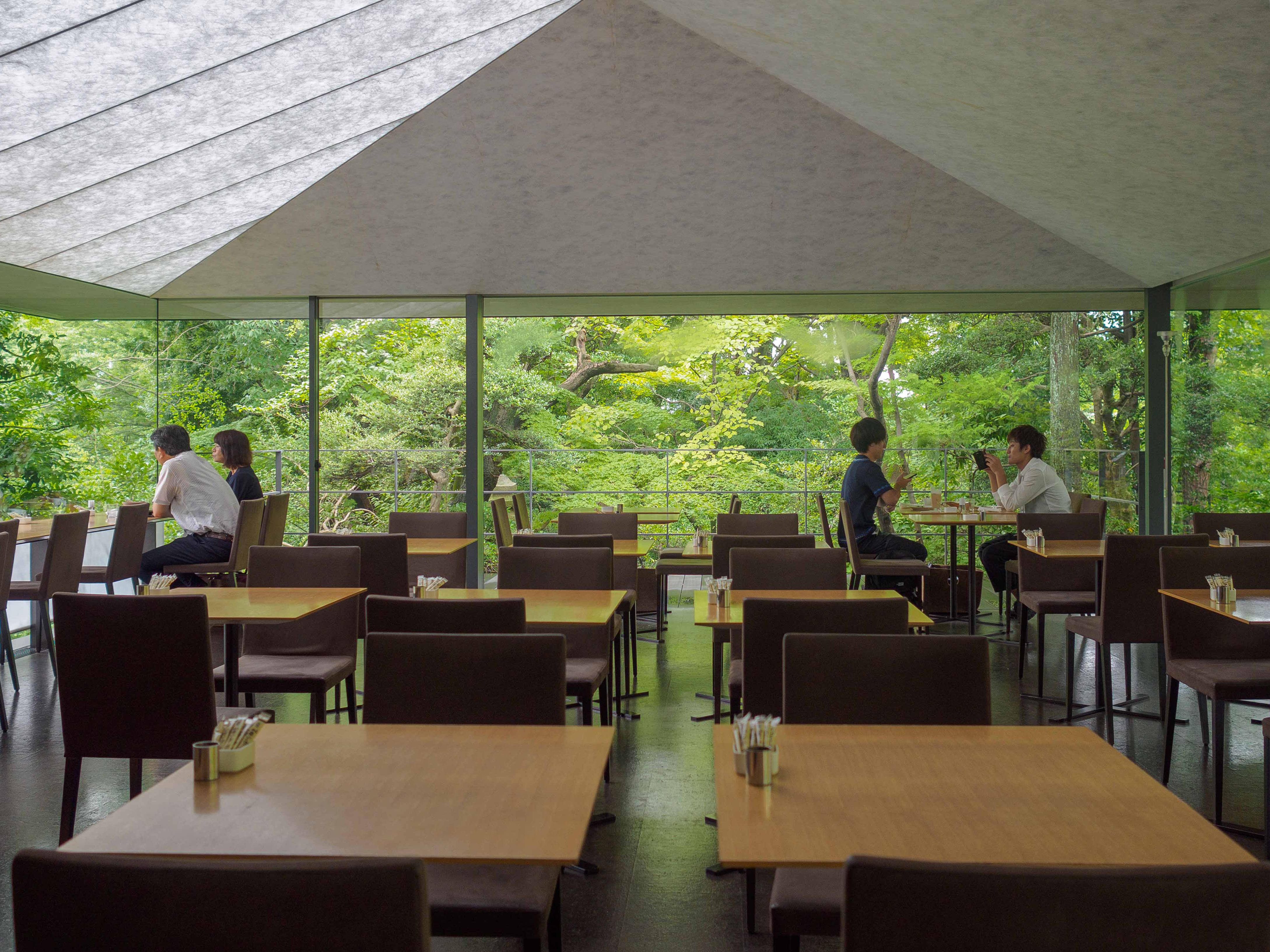 根津美術館カフェ「NEZUCAFE」青い日記帳