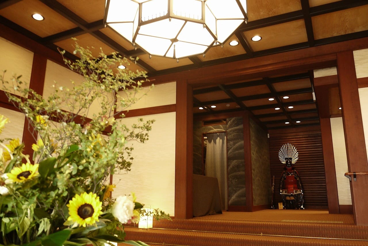 ゼクシィ4ページ目 大阪城西の丸庭園 大阪迎賓館の結婚式 口コミ・評判をみよう