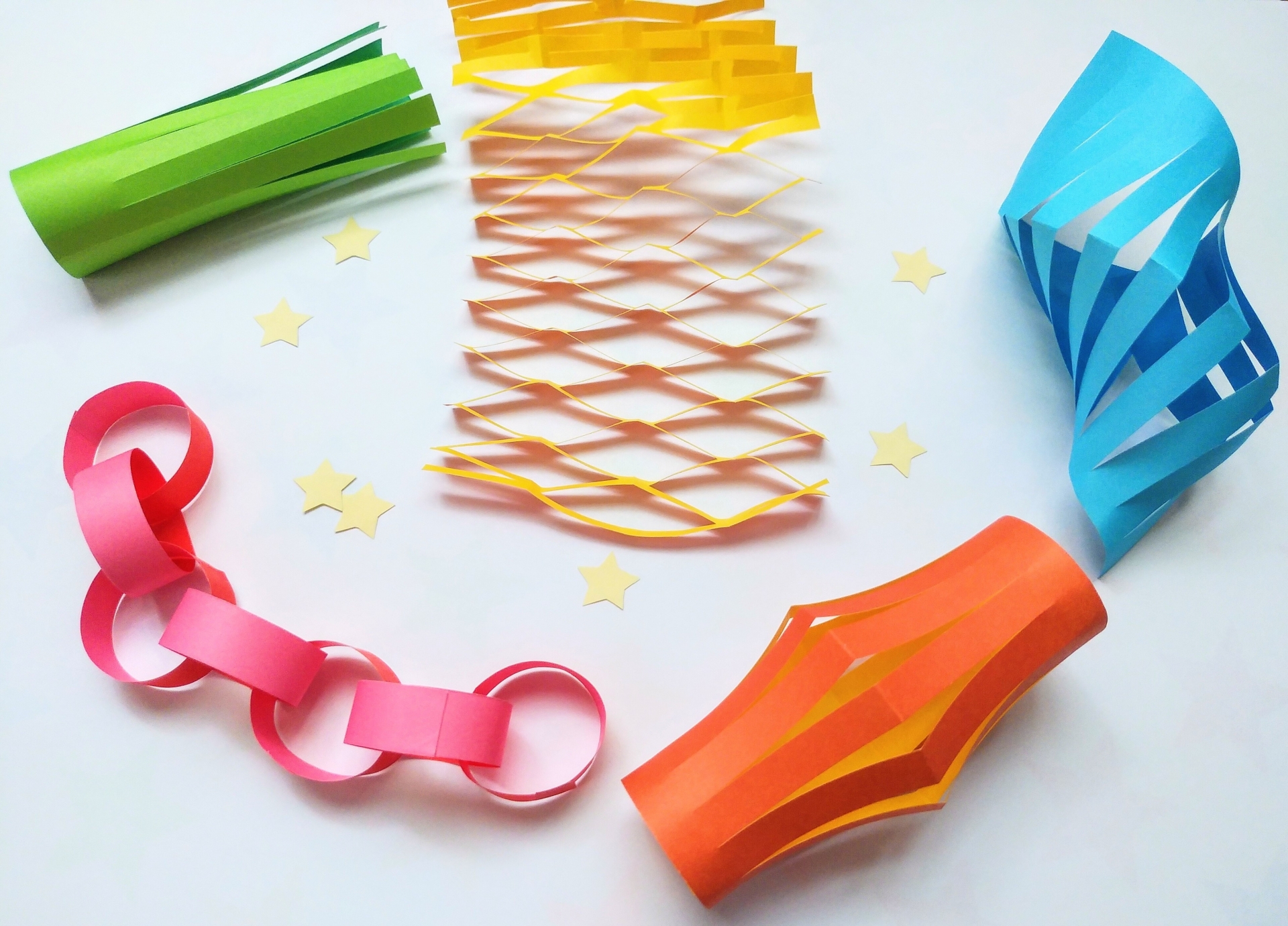 キラキラお星さま〜折り紙１枚で作る七夕飾り〜保育と遊びのプラットフォーム ほいくる