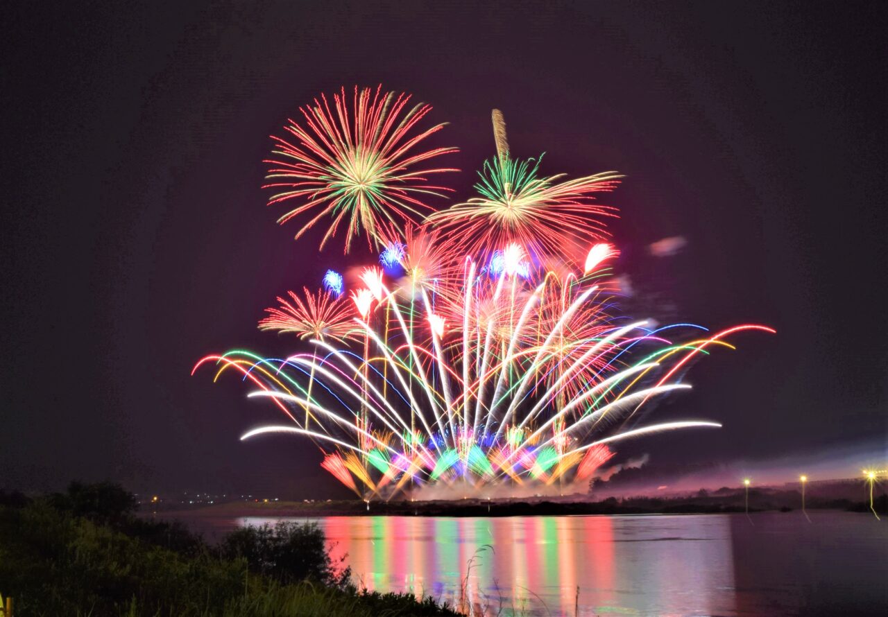 史上最大級の花火大会、レッツゴー万博2025「夢洲超花火」をホテルの客室やホテル屋上から望む、特別宿泊プラン、パーティプラン販売ハイアットリージェンシー 大阪のプレスリリース