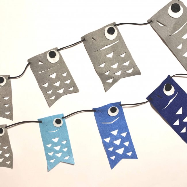 ♪たのしいようちえん♪ ビニール袋工作