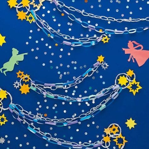 天の川を新聞紙で描く 「七夕の壁飾り」高齢者介護をサポートするレクリエーション情報誌『レクリエ』