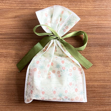 なぞるだけで ギフト箱 が手作りできるテンプレート 高さが選べます 厚紙で自作するフタ付きのプレゼント箱に ギフトボックス マゴクラ 通販10125618Creema クリーマ