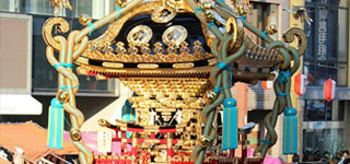 お祭りは、地域と神様をつなぐ大切な絆小野照崎神社