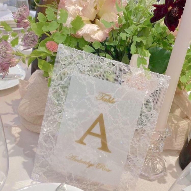 おしゃれな テーブルナンバー が作れる「ペーパーアイテム」8選を紹介DRESSY 公式 ウェディングドレス・ファッション・エンタメニュース