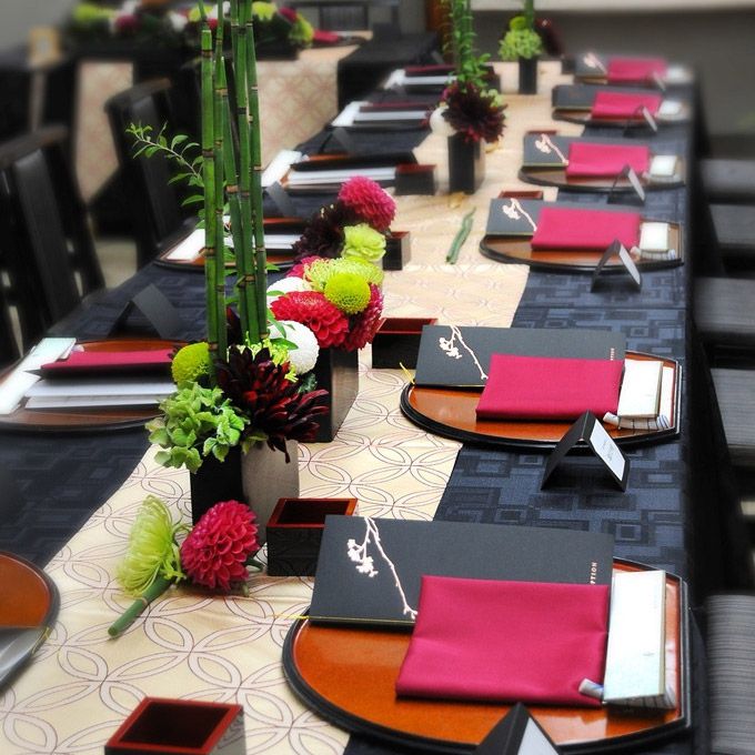 テイスト別 結婚式披露宴のテーブルコーディネート＆装花 実例31ゼクシィ