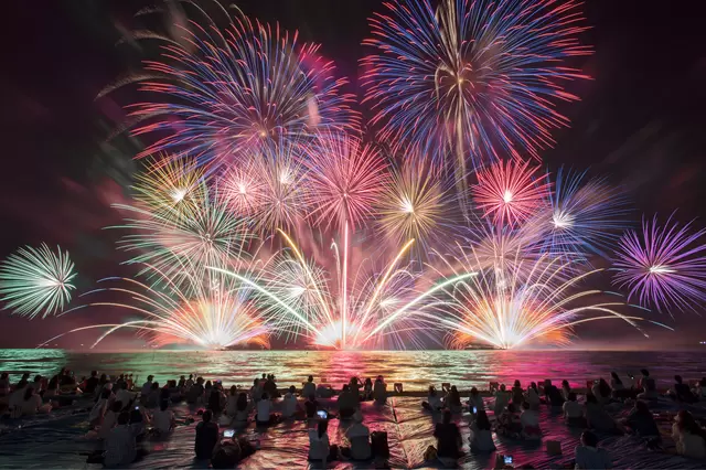 夜空に輝く大輪の花！日本の絶景！～おすすめの全国花火大会21選～│クラブツーリズム