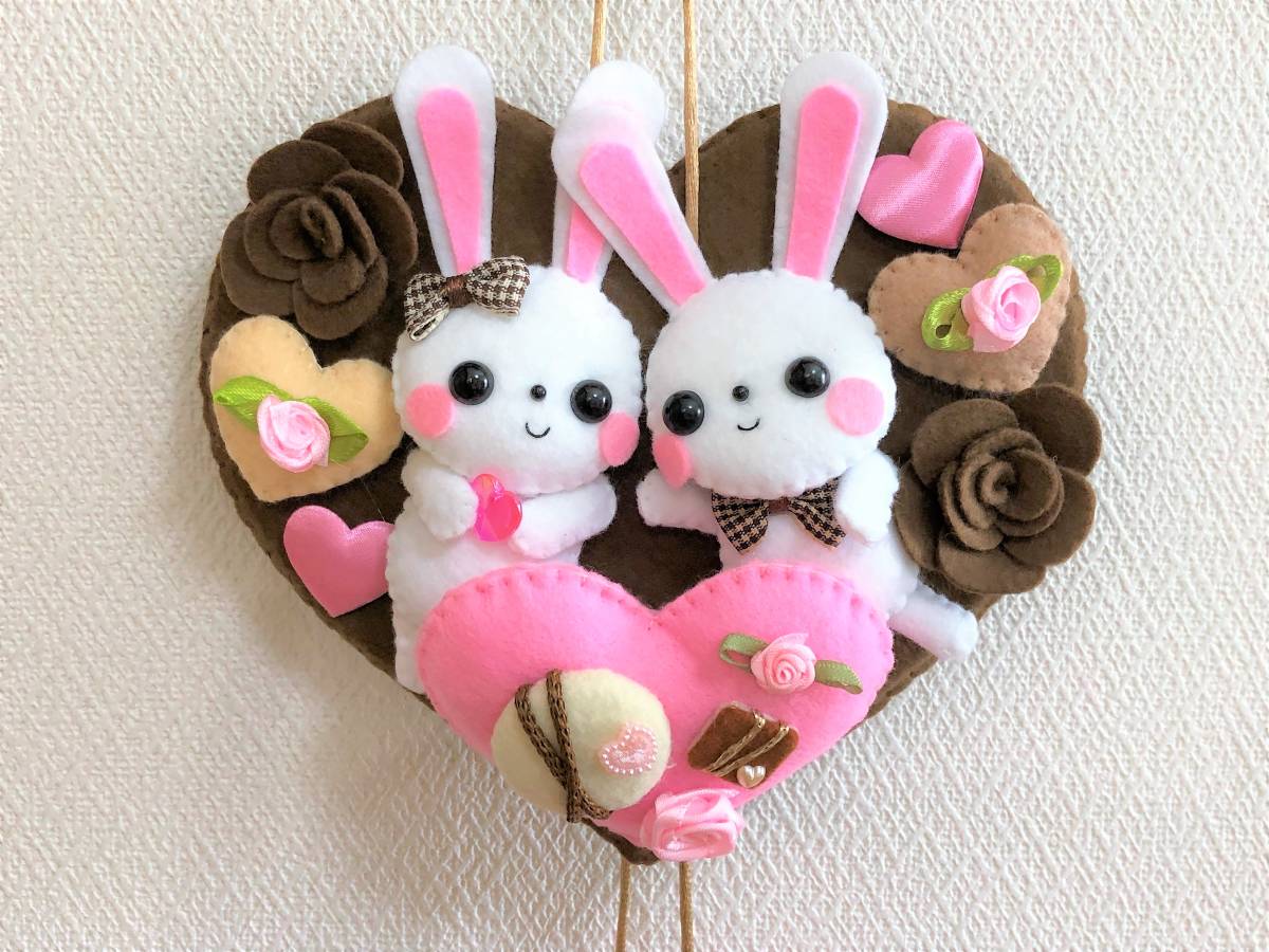 48 件の「バレンタイン壁面」や「バレンタイン」のアイデアを見つけましょうバレンタイン クラフト、バレンタイン ディスプレイ、ペーパーフラワーなど