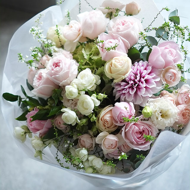 2月の誕生花と花言葉誕生月の花 誕生日フラワーギフト特集ベル・フルール 公式オンラインストア