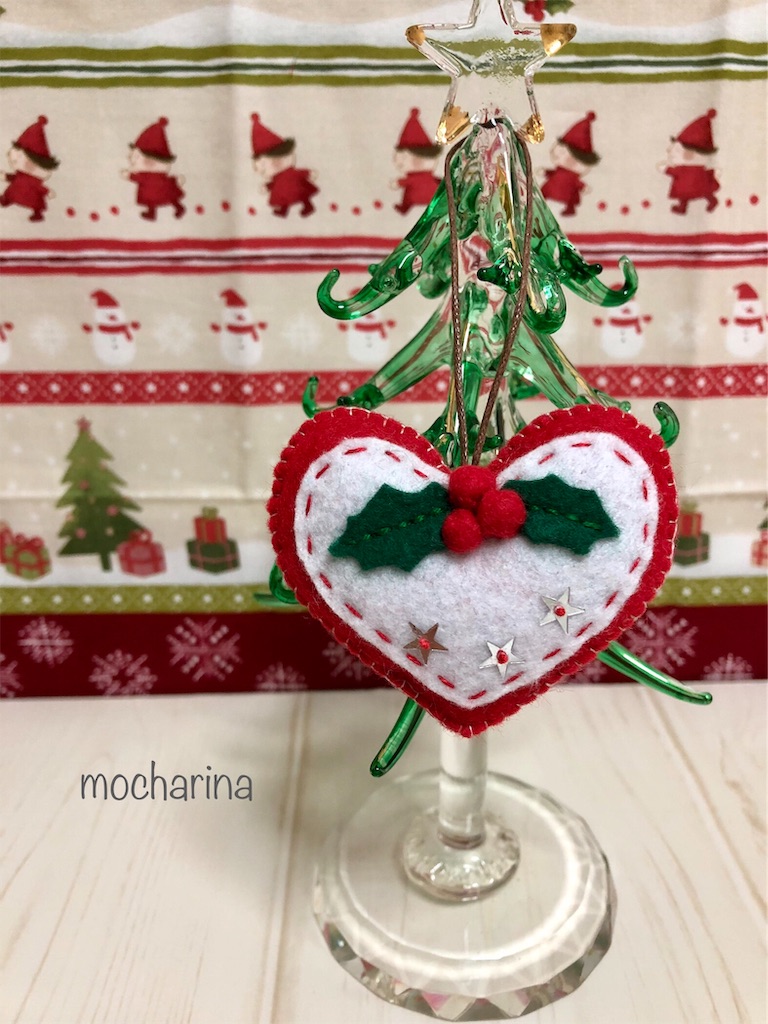 作りたくなる羊毛フェルトの作る可愛いクリスマスオーナメントの作り方 初心者向け わたわたペットの日常