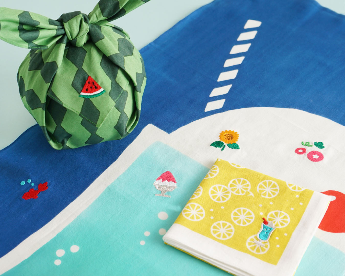 第37回企画展示 「えどがわ夏の風物詩」企画展示江戸川区 篠崎駅直結 複合施設 図書館 カフェ「しのざき文化プラザ」