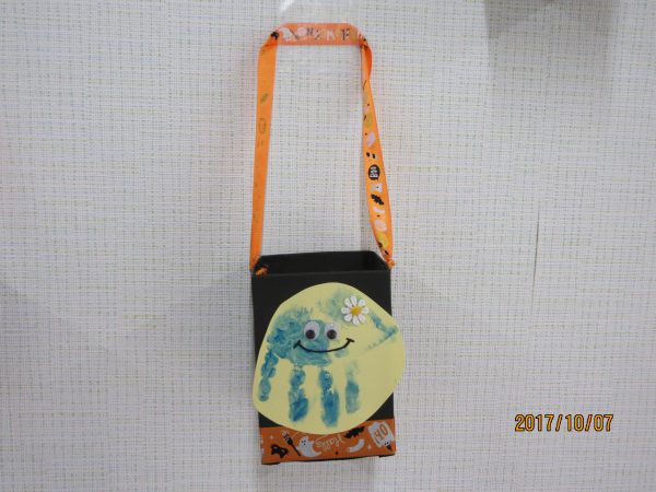 ハロウィンにお菓子をたくさんもらっちゃおう！カボチャのランタン型バッグ - みたろうさんち