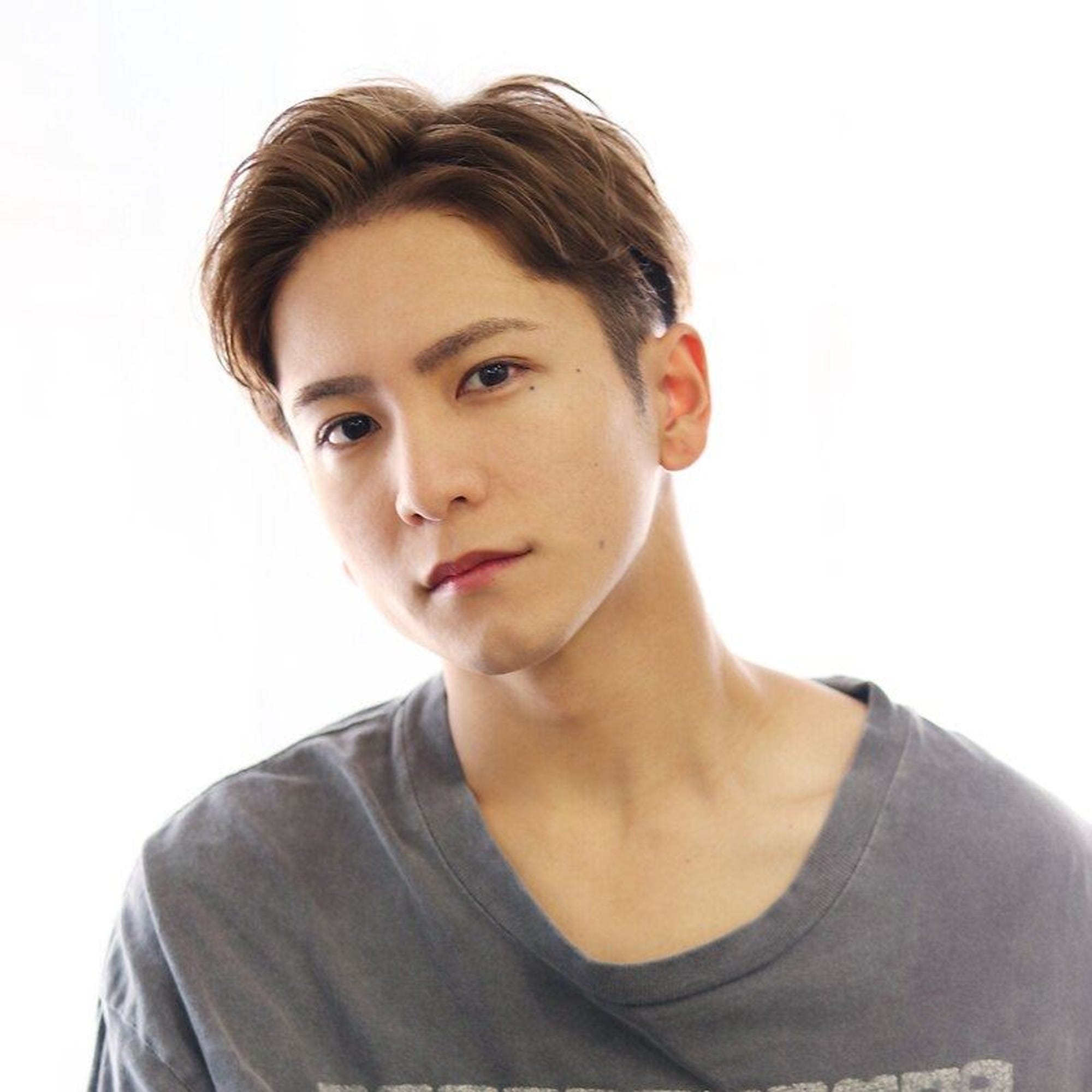 コンマヘア 2025年秋人気のコンマヘアのヘアスタイル・髪型カタログミニモ