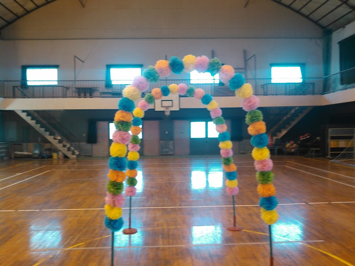 卒園式 花道」のアイデア 13 件 2025卒園式, 花道, ペーパーフラワ