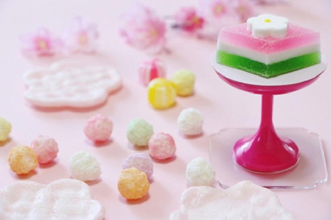 ひな祭りの菱餅 ひしもち にはどんな意味がある？色の順番や飾る・食べる理由とはHugKum はぐくむ