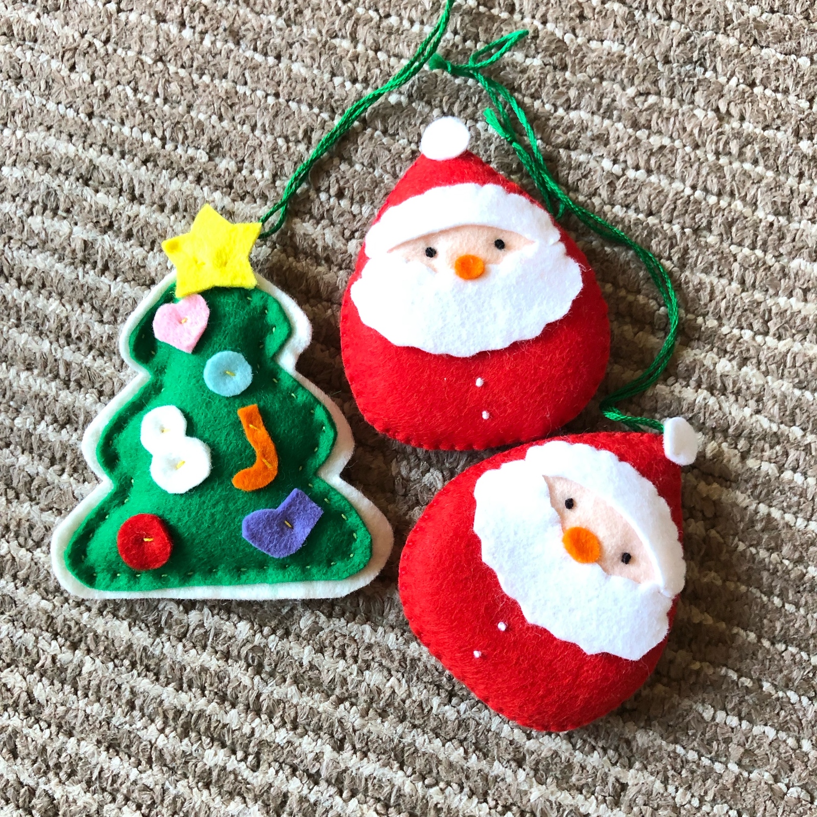 ハンドメイド フェルト クリスマスオーナメント 飾り ガーランド サンタクロース 壁飾り イベント プレゼント 雪だるま カラフル