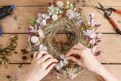 折り紙クリスマスリース Origami Christmas wreath- 折り紙で遊ぼ。－－Ayukane