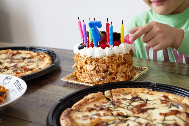 楽天市場誰でも簡単 飾り付け! バルーンキット風船 飾り付け 誕生日 セット バルーン ハーフバースデー パーティー 100日祝い 結婚式飾り バースデー イベント ハッピーバースデー イベント バレンタイン 装飾 即日発送 あす楽 : パーティースタイル Vierge