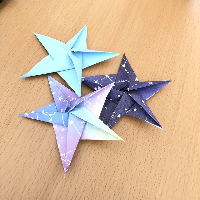 折り紙での星の簡単な作り方！七夕飾りに使える星型の切り方のポイント工作・自由研究All About