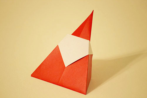 折り紙でサンタクロースが自立する作り方！指人形にもなる簡単な立体のサンタのかわいい折り方♪おりがみっこⅡ