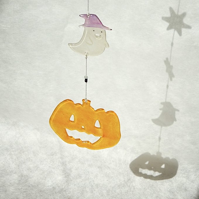 季節限定のハロウィンモビールは手作りで - Cuddly my home