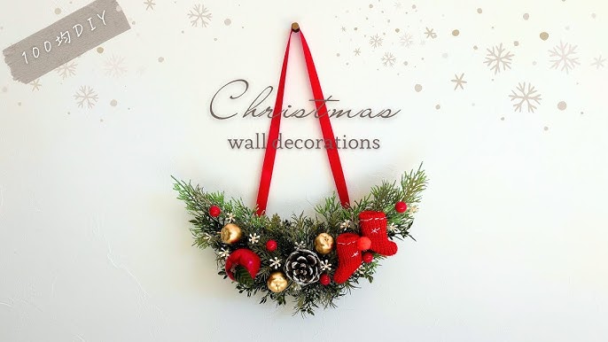 ダイソークリスマス飾り付けグッズ2020🎄☃️壁にデコレーションしてみた❗ * * ダイソークリスマス飾り付けグッズ *ガーランドやウォールステッカー💖 * 可愛いの沢山あるよ😃 * 飾りのカラーを統一するとまとまるって * 今さら気づいたよ😅💦 * *詳しくはブログで紹介