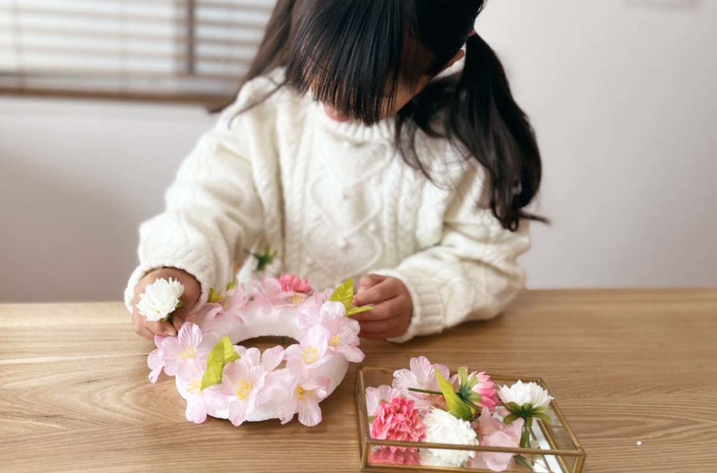 そろろん♡ひな祭り♡桜♡フラワーリース 100均造花 ふわふわ桜満開リースの作り方🌸ひな祭り＆春の