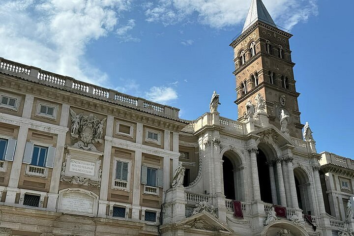 バチカン、ローマ教皇の墓の詳細を発表 写真3枚 国際ニュース：AFPBB News