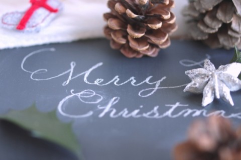 メリークリスマス！英語の筆記体文字 ロゴ イラスト商用フリー 無料 のイラスト素材なら「イラストマンション」