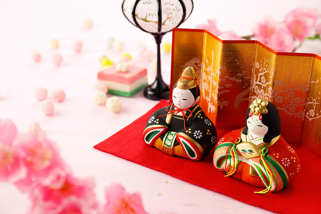 雛人形の「五人囃子」の楽器や持ち物、意味について紹介します