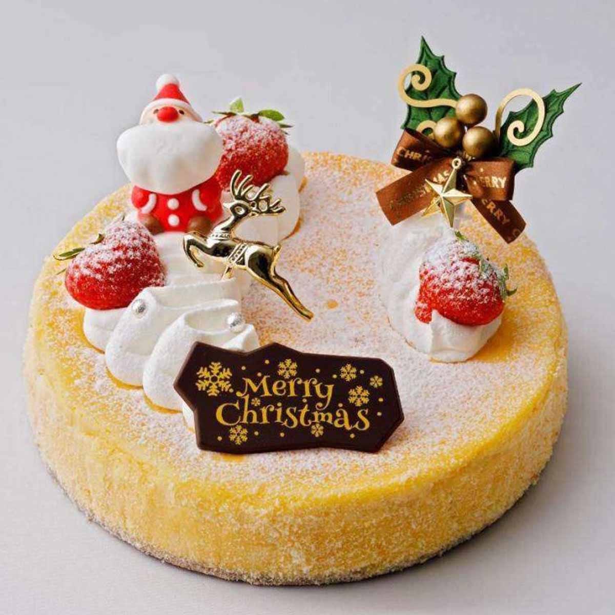 2022 nishimoto-coffee Christmas cake ベイクドチーズケーキ シンプル素材のベイクドチーズケーキ 苺飾りとクリスマスデザイン。スノーマン☃️・ ・ 🎄2022 Christmas cake photo 🎄 〜ベイクドチーズケーキ〜✳︎ ・ ・西本珈琲 熊本カフェ 熊本喫茶店熊本グルメ