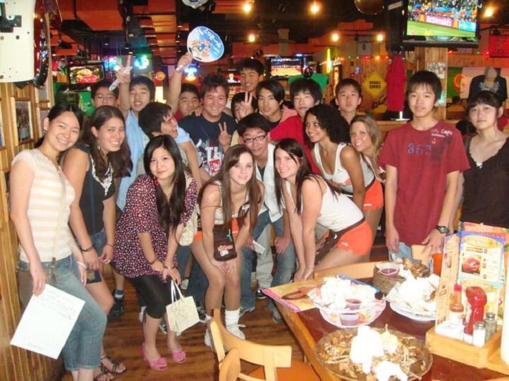 残酷な現実 日本人が海外大学のパーティーに潜入してみた