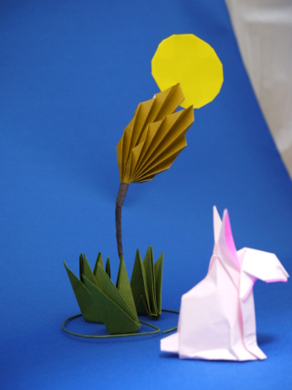 すすきの折り紙の折り方。簡単な月見飾りのススキの作り方2種類。幼稚園や保育園の製作にもおすすめ！おりがみっこⅡ