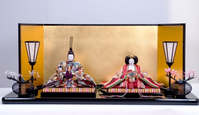 雛人形の飾り方・並べ方：配置位置 部品パーツの順番や左右 – 雛人形のひなせい