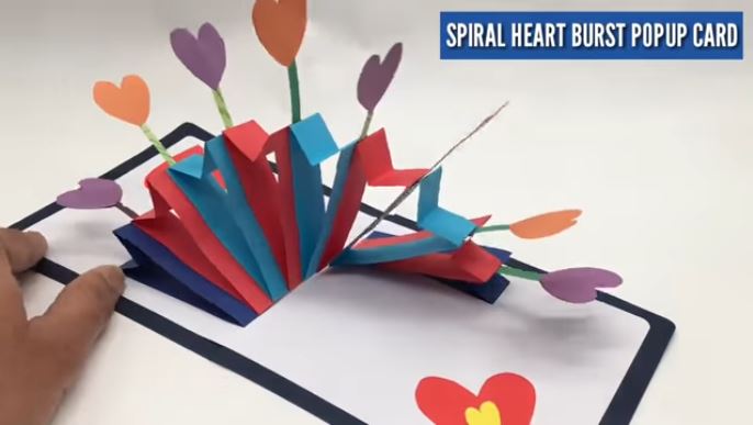 開くと飛び出す！ポップアップカードの作り方！パッと開いてサプライズ！共済・保障のことならこくみん共済 coop <全労済>