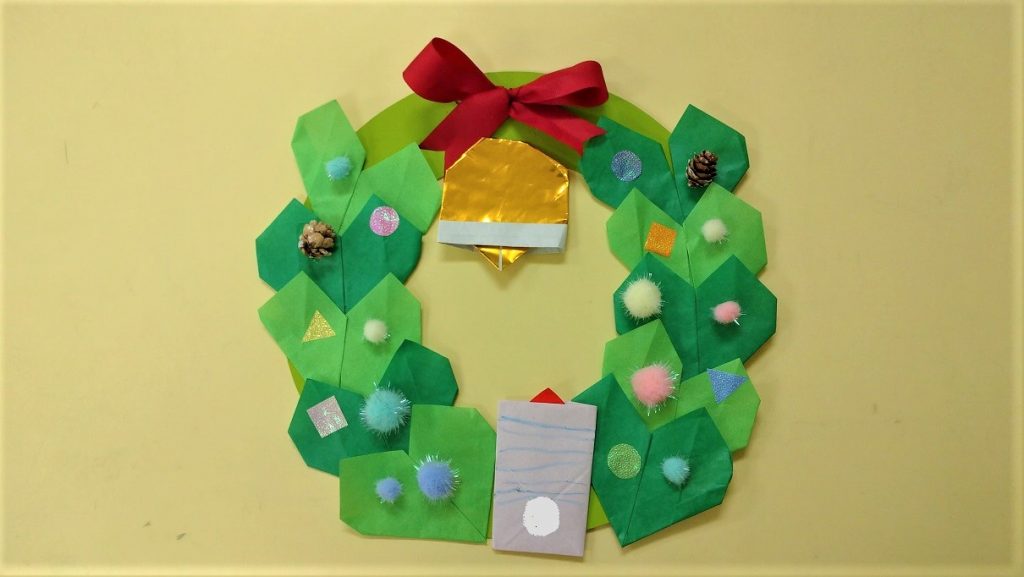 身近な素材で！0～5歳児向けクリスマス製作の保育アイディア - 手ぶら登園 保育コラム