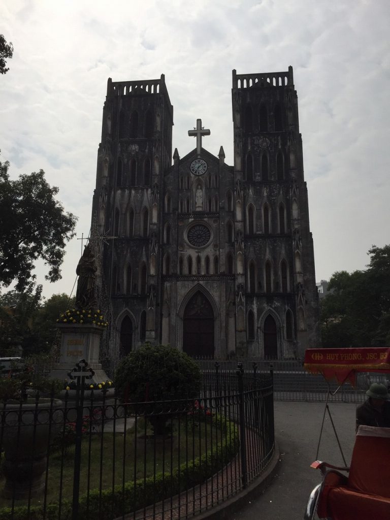 ハノイ大教会 聖ジョセフ大聖堂 行き方・所要時間・見どころ徹底ガイドベトナム - 旅行ブログオハヨーツーリズム