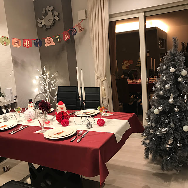 今年はどう飾る？テイスト別クリスマスパーティーのデコレーションアイデア2023年12月21日- エキサイトニュース