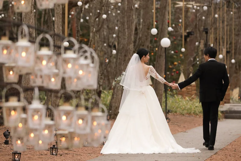 幻想的なキャンドルウエディング星野リゾート 軽井沢ホテルブレストンコートの結婚式