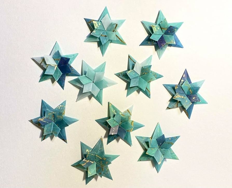折り紙でも包装紙でも 星の立体オーナメント デイサービスの日々 沖山りこ