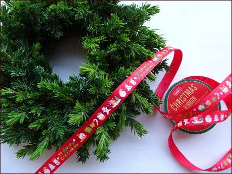 ダイソー の材料で子どもと一緒に簡単リース作り♪LEE