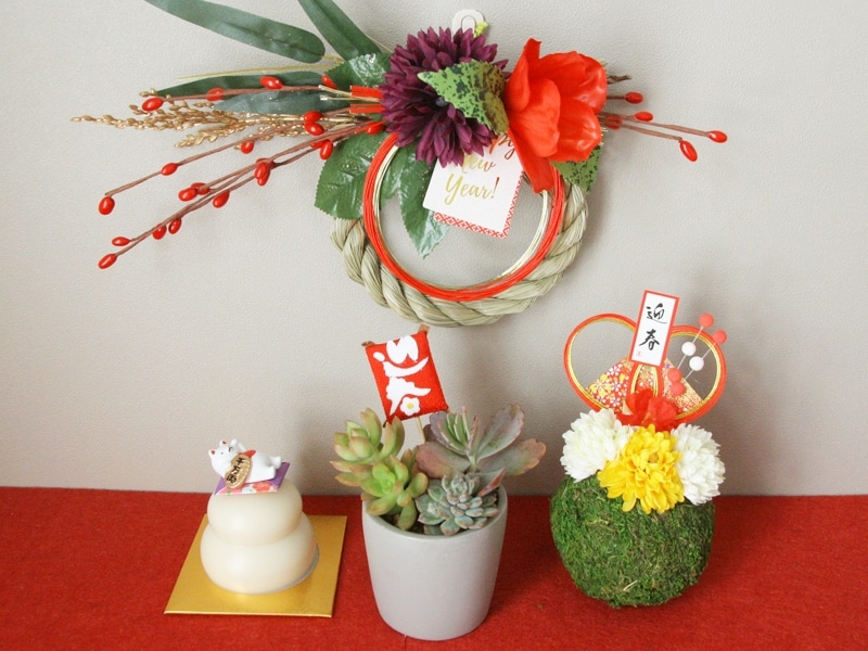 100均DIY ダイソーの紅白の椿や南天で作る華やかお正月のしめ縄飾り♡セリアの松 しめ縄 しめ縄リースの作り方 しめ縄の作り方 しめ縄 手作り100均 しめ飾り作り方