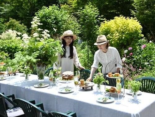 ガーデン』の語源とお庭の楽しみ方：家族やペットと過ごす安全で楽しい空間 - GardenJournalGarden journalガーデンジャーナル