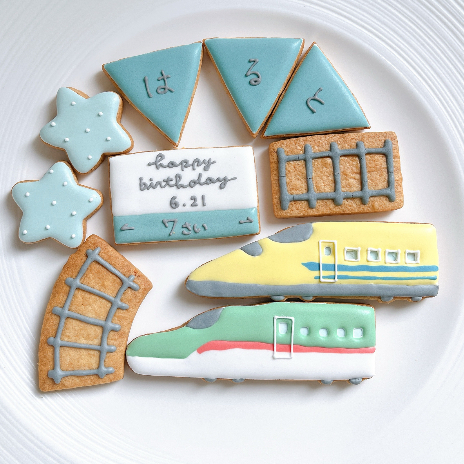 新幹線誕生日名前入りガーランド 壁面トイトレ お食い初め100日フリマアプリ ラクマ