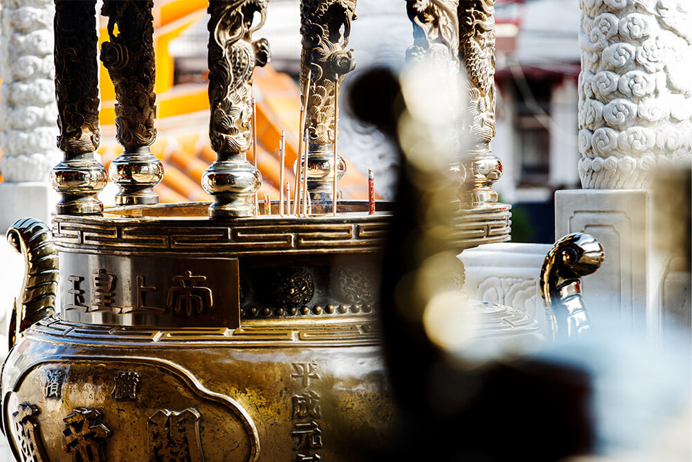 参拝 - 横浜関帝廟