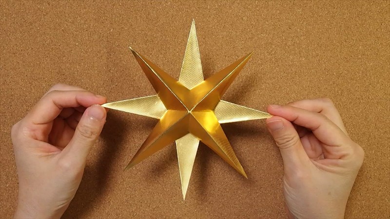 プロが解説! 一枚の折り紙でつくるクリスマス・ハロウィン・子どもの日の創作折り紙マイホームマガジン